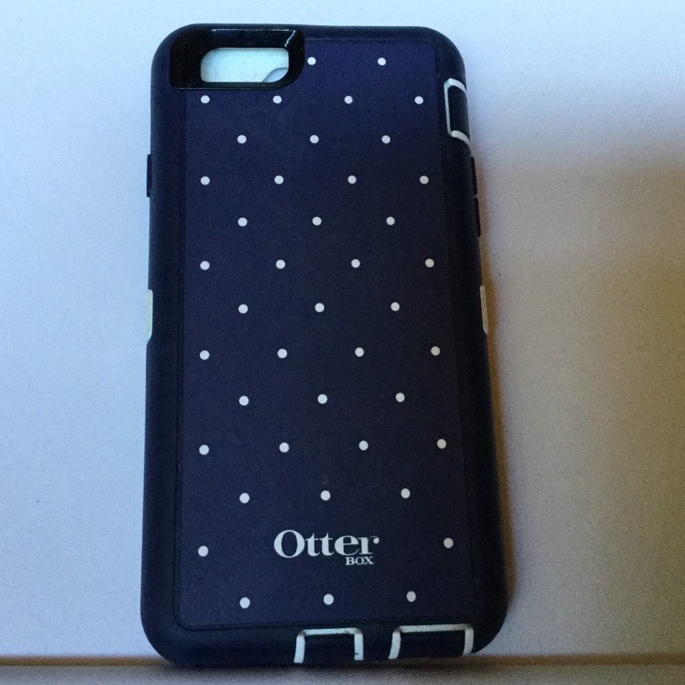 Otter Phone Protective Cover for your I Phone.